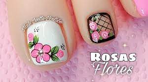 Este verano se volverán a llevar las uñas cortas con casi todo tipo de diseños, desde colores lisos, hasta manicuras francesas multitono, pasando por estampados. Diseno De Unas Pies Muy Facil Unas De Los Pies Decoradas Diseno Sencillo Y Elegante Para Unas Youtube