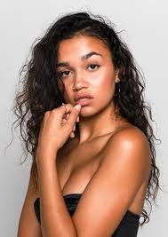 Fan Casting Madison Bailey as Violet Harmon in American Horror Story Recast 