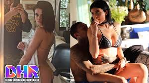 Selena Gomez Nude Photo - Kylie Jenners Photoshop FAIL (DHR)