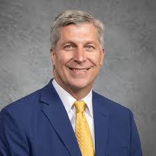 Kurt Hintz's Instagram, Twitter & Facebook