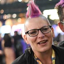 Professional PHP4 Web Development Solutions: Luis Argerich, Alison  Gianotto, Raj Dash, Matt Anton, Jon Stephens, Bryan Waters, Jo Henrik  Endrerud, Argerich, Luis, Jo Henrick: 9781861007438: Amazon.com: Books