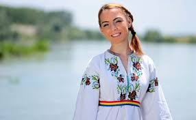 Femeile, insa, daca vor sa fie fericite si sa traiasca mult nu ar trebui sa se marite si nici sa aiba copii, conform studiilor. 20 De Secrete Ale Oamenilor Cu AdevÄrat FericiÅ£i Pe Care Nu Le Stiai Epoch Times Romania