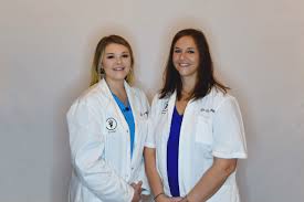 Visit pet medical center springfield in springfield, va and save 25% on your vet bill with a pet plan by pet assure. Litchfield Il Veterinarian 62056 Animal Medical Center Of Litchfield