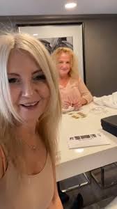 We’ve landed in LA and the prepping has already BEGUN! 🤩✈️ First off,  @natsukashiiink_nii then we’ll begin prepping the 262 booth! 🙌🏼, Oscars  week is FINALLY HERE and we are all so excited! 💗✨, ...