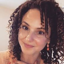 Catherine Snook's Instagram, Twitter & Facebook