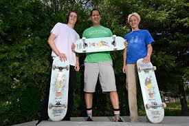 Rangement planche surf venus et judes from i.pinimg.com. Des Skaters Qui Ont La Bosse Des Affaires La Presse