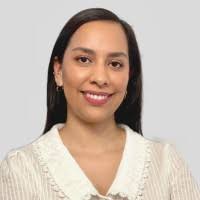 300+ perfiles de «Cornelio»