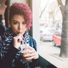 Glycine and gelatin are amazing for hair growth, amongst biotin and protein from the diet, says cristina. 5 Smoothies Recipes To Promote Hair Growth Naturallycurly Com