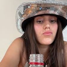 Hope Griffin (hopeegriffin)