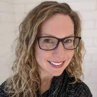 Helena Welch's Instagram, Twitter & Facebook