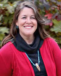 New Voice: Interview & Giveaway: Daria Peoples-Riley