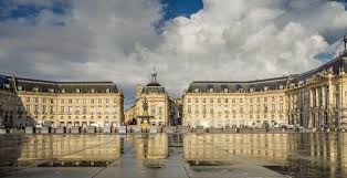 Bordeaux is a port city on the river garonne in the gironde department in southwestern france. 10 Amazing Things To Do When You Visit Bordeaux France Dreamer At Heart