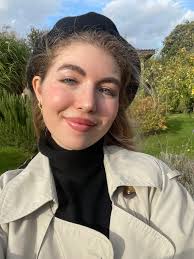 Hi everyone, I am a German law student looking for an accommodation in New  York from end of August