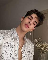 His birthday, what he did before fame, his family life, fun trivia facts, popularity rankings his instagram account has earned more than 5 million followers. Manu Rios Updates On Twitter Manu Via Instagram And Deleted Myman You Should Keep The Beard Tho It Looks Great