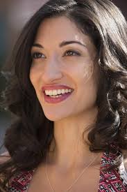 Mary Francis's Instagram, Twitter & Facebook