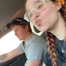 how to learn to crochet for a beginner?