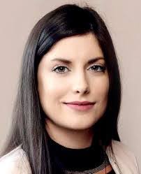 Barbara Kromer's Instagram, Twitter & Facebook