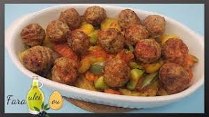 Reteta de chiftele din carne tocata, piftele, chiftele sau chiftelute, plus cateva secrete, ca sa iasa am facut enorm de multe chiftele si parjoale pe vremea cand lucram la laboratorul de carne din multumesc frumos pentru vizita, cuvintele frumoase si catapulta. Chiftele La Cuptor Cu Garnitura Fara Pic De Ulei Si Fara Ou Youtube