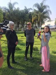 Esta mañana, Maye Villa y Diana Malacara, Presidenta y Jefa del  Voluntariado en este Sistema respectivamente, nos hablaron acerca del  Proyecto Familia Digital, que tiene la intensión de integrar aulas  interactivas que