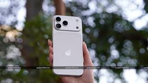 Apple iPhone Deals and Discounts in April 2026