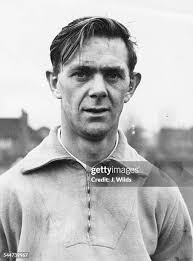 29 Bill Eckersley Photos & High Res Pictures