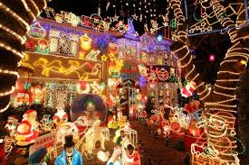 Hhhhmmm Christmas House Lights Decorating With Christmas Lights Christmas Light Displays