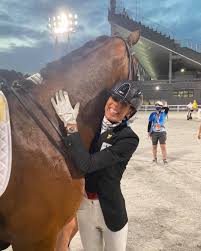 She travels extensively in north america and europe, giving seminars and keynote speeches. Gqfdshxumgakhm