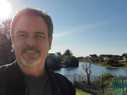 Lori Loveland's Instagram, Twitter & Facebook