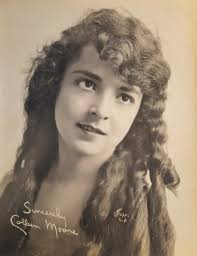 What store is going in the old Bed, Bath and Beyond building in Richland?