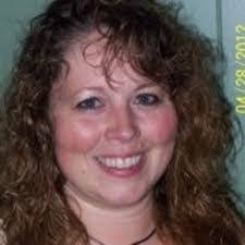 Jennifer Henline's Instagram, Twitter & Facebook