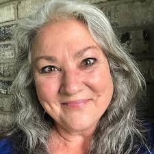 Ignite Your Leadership: Invite Abundance, Increase Your Income, and Impact  Our World (Ladies' Power Lunch Transformation Anthologies): Shepherd, Davia  H., Martinez, Soribel, Pack, Mary Ann, Hill, Elizabeth B., Alva-Kraker, Pat,  Pritchard, Barb,