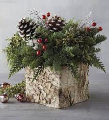 Holiday Birch Centerpiece By Harry David Enfeites De Natal Artesanato Decoracoes Natalinas Ideias De Decoracao De Natal