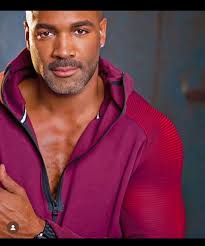 Sunsets and sweet dreams. Life is beautiful, but it's even more stunning  with someone to share it with. Who's your forever view? #LoveOfMyLife  #SunsetChasers #CoupleGoals"