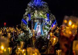 De lá, você pega um jardim do castelo e desce na frente da casa de show platinium. Totalmente Online Festa Da Penha 2021 Comeca No Es Confira A Programacao