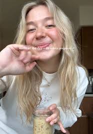 starting to feel like myself! loving my soul + body where i am though....