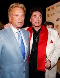 Siegfried Roy Take Final Bow The Spokesman Review
