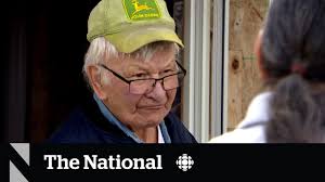 Barry Crowe (@BarryACrowe)