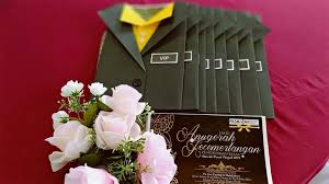 H majlis anugerah kecemerlangan pelajar & hari graduasi prasekolah tahun 2014 sekolah kebangsaan sangan iban 3. Pendidik2u Kreatif Buku Program Hari Anugerah Facebook