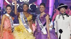 Samedi 15 décembre 2018, au zénith de lille (nord), 30 candidates vont tenter de remporter la couronne de miss france 2019. Miss France 2009 Le Public Avait Choisi Miss Pays De Loire Premiere Fr