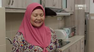 Find out here if the serie satukan rasa is available for streaming and download. Mega Drama Satukan Rasa Episod 17 Youtube