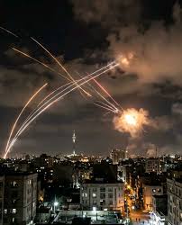 US and Iran war RECAP: The U.S. attacked two Iranian oil tankers near Jask  and Fujairah, then struck civilian port areas in Bandar Abbas, Sirik, and  Qeshm, "in coordination with some regional