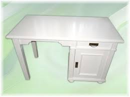 Schreibtisch im landhausstil pc schreibtisch mit tastatur und druckerauszug landhaus kiefer massiv marino 78 weiß b h t ca 124x75x58cm ikea schreibtisch weiß klimpen finnvard landhausstil scandi. Schreibtisch Arbeitstisch Computertisch Weiss Massiv Landhausstil Kaufen Bei Country Bohemia S R O Individuelle Mobel Nach Mass