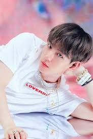 The group officially debuted in april 2012 and has since gained significant popularity and commercial success. Exo Baekhyun Fans Home Facebook
