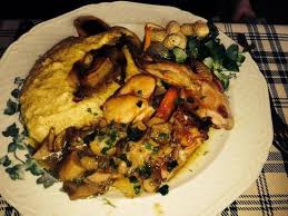 Ci siamo leccati le dita, che ora non servono. Polenta Taragna Con Coniglio E Funghi Spettacolare Foto Di Trattoria Parietti Bergamo Tripadvisor