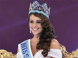 121 yarışmacı taç için yarıştı. Miss South Africa Crowned Miss World Koyal Rana In Top 10 The Economic Times