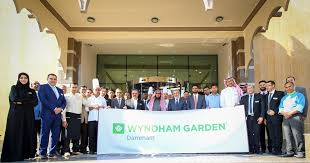Wyndham Garden Dammam Employees Photo With Mr Adel Alhosaini Wyndham Dammam Photo