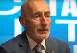 🔴 Roberto Pettinaroli, trovato morto a largo di Portofino l'ex giornalista  del Secolo XIX. Era uscito in canoa da Chiavari