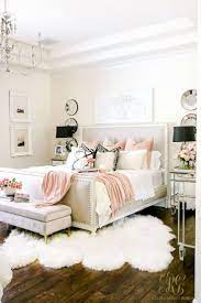 When decorating your master bedroom, design for style give the illusion of a spacious bedroom with a few simple design tips. 15 Elegant Bedroom Designs Https Www Designlisticle Com Elegant Bedroom Designs Elegant Bedroom Design Elegant Bedroom Bedroom Design