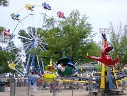 Bay Beach Amusement Park I Think This Could Be An Adorable Venue For A Wedding Bay Beach Amusement Park Wisconsin Travel Amusement Park