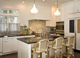 Black And White Kitchen Backsplash Design Kitchen Backsplash Ideas Black Granite Countertops White Cabinets Bar Kitchen Backsplash Designs Countertop Design Black Countertops